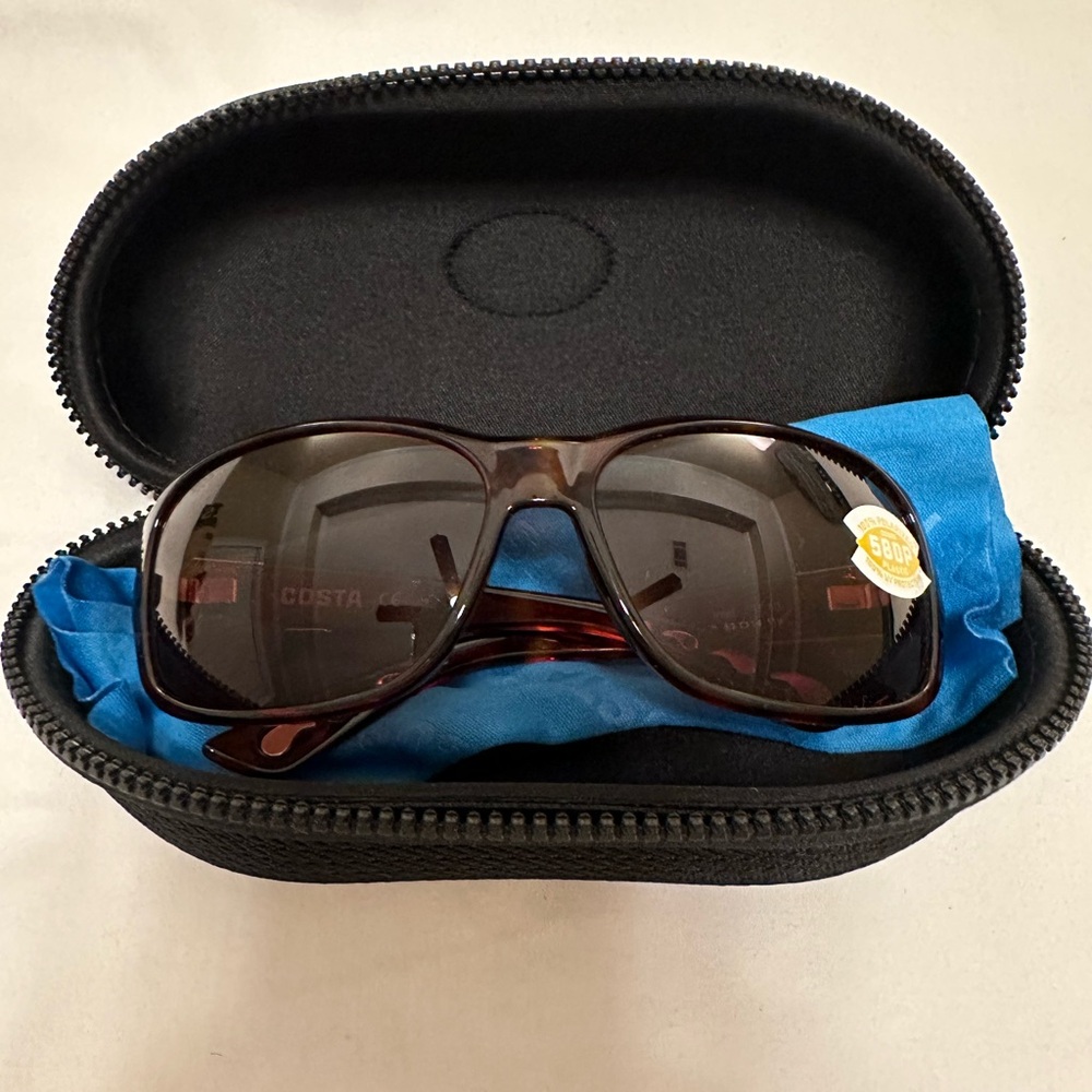 COSTA Sunglasses